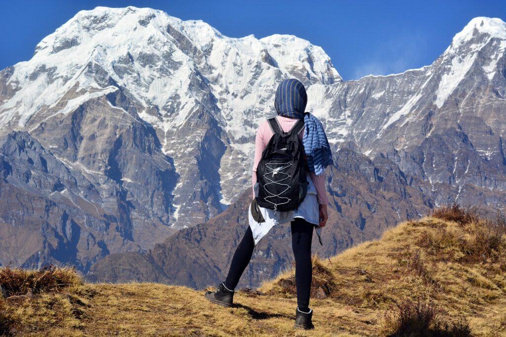 himalaya, nepal, woman-4039495.jpg